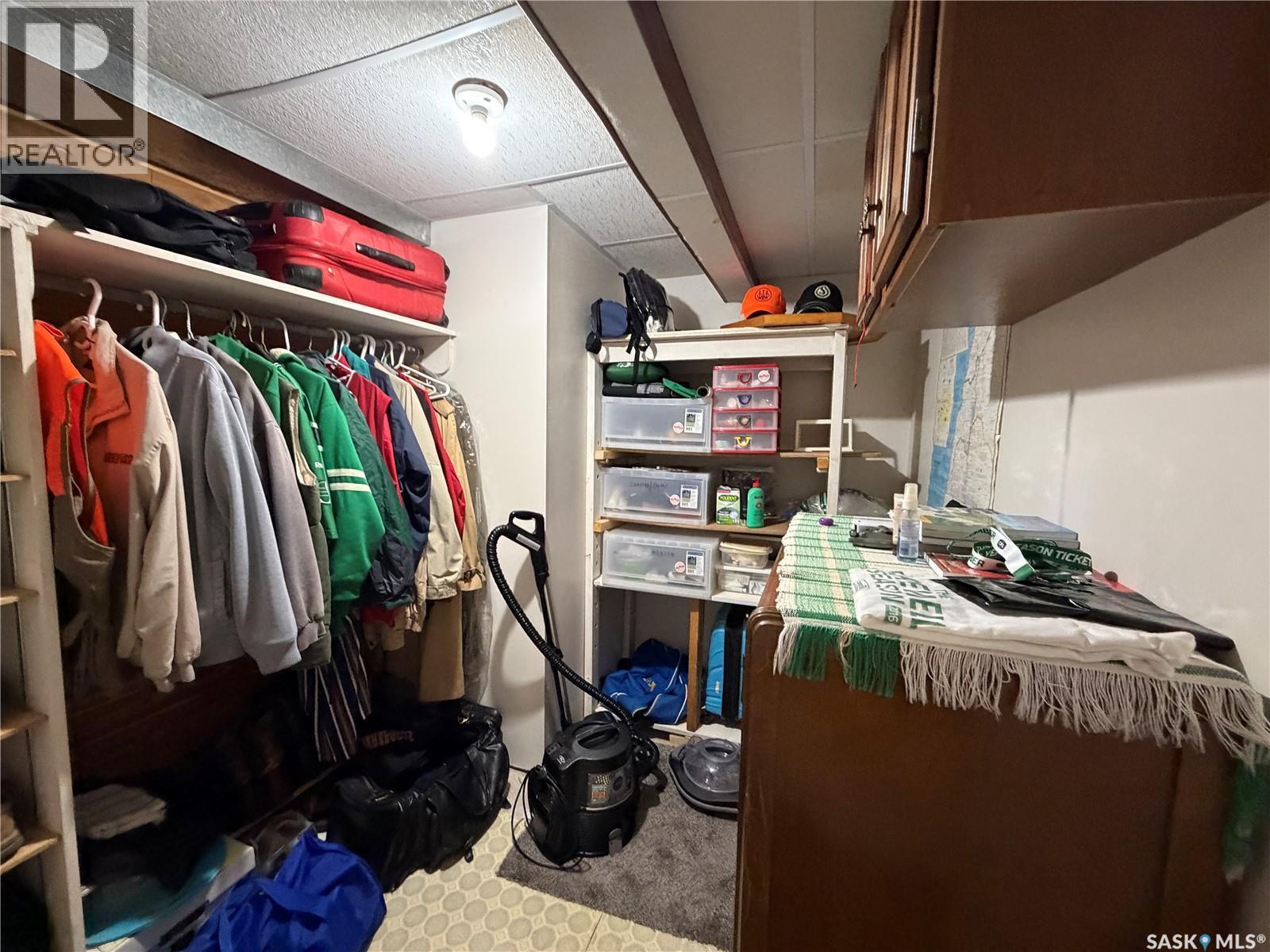 Rocking Chair Ranch, Herbert, SK - Indoor With Storage