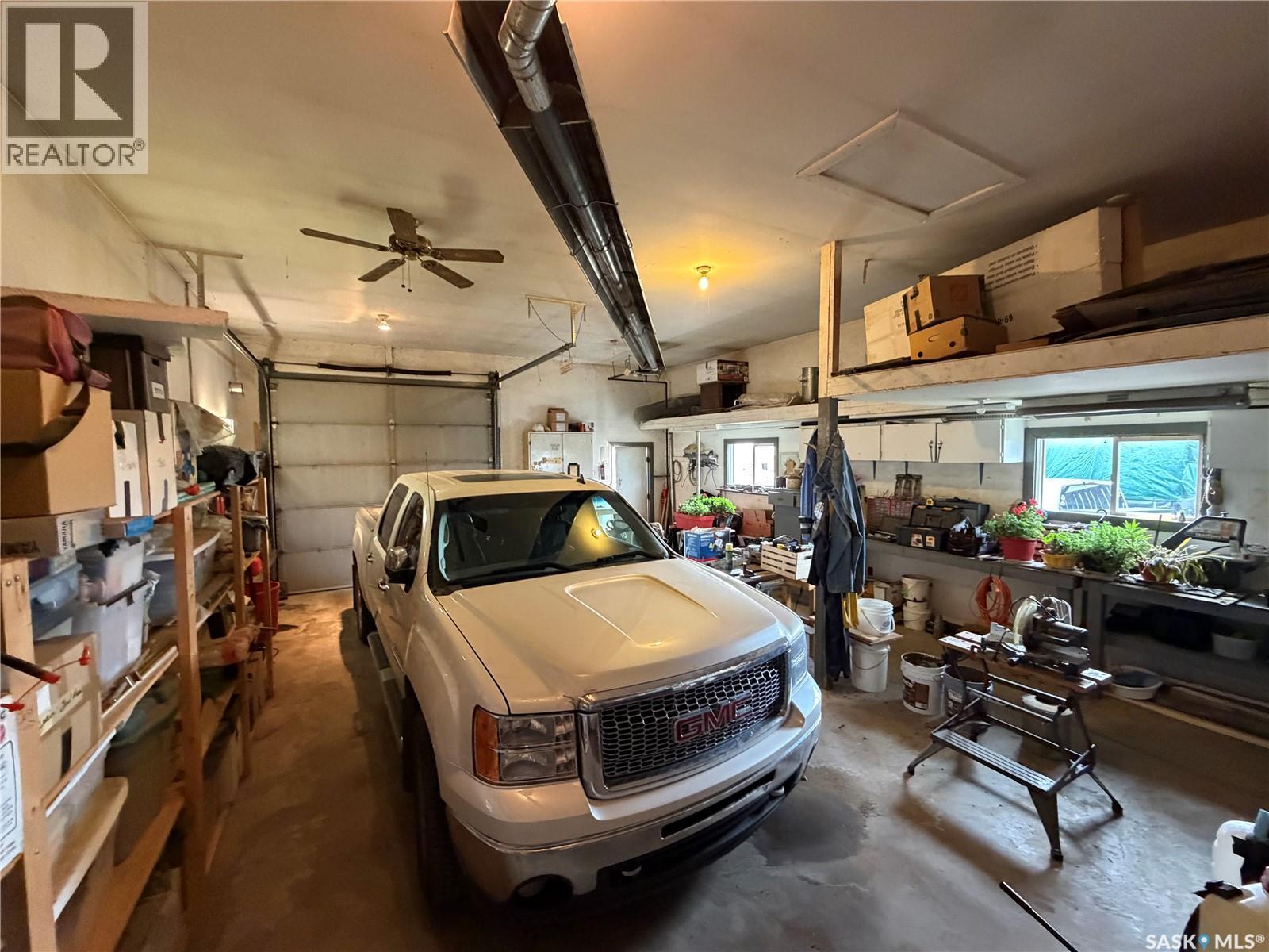 Rocking Chair Ranch, Herbert, SK - Indoor Photo Showing Garage