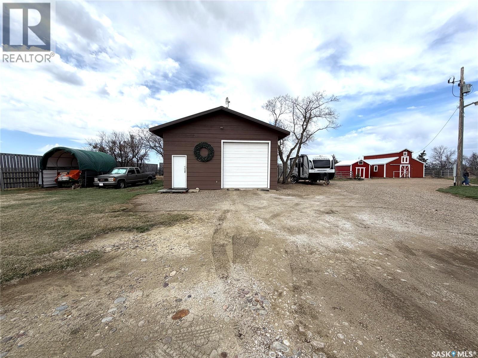 Rocking Chair Ranch, Herbert, SK - Outdoor
