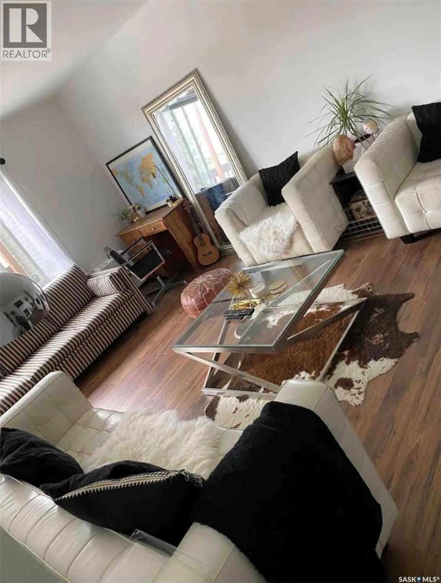 17 208 Lindsay Place, Saskatoon, SK - Indoor