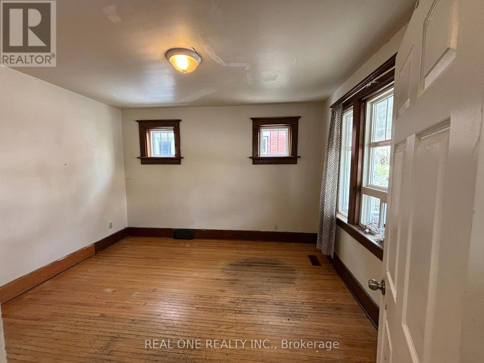 93 Peppler Street, Waterloo, ON - Indoor Photo Showing Other Room