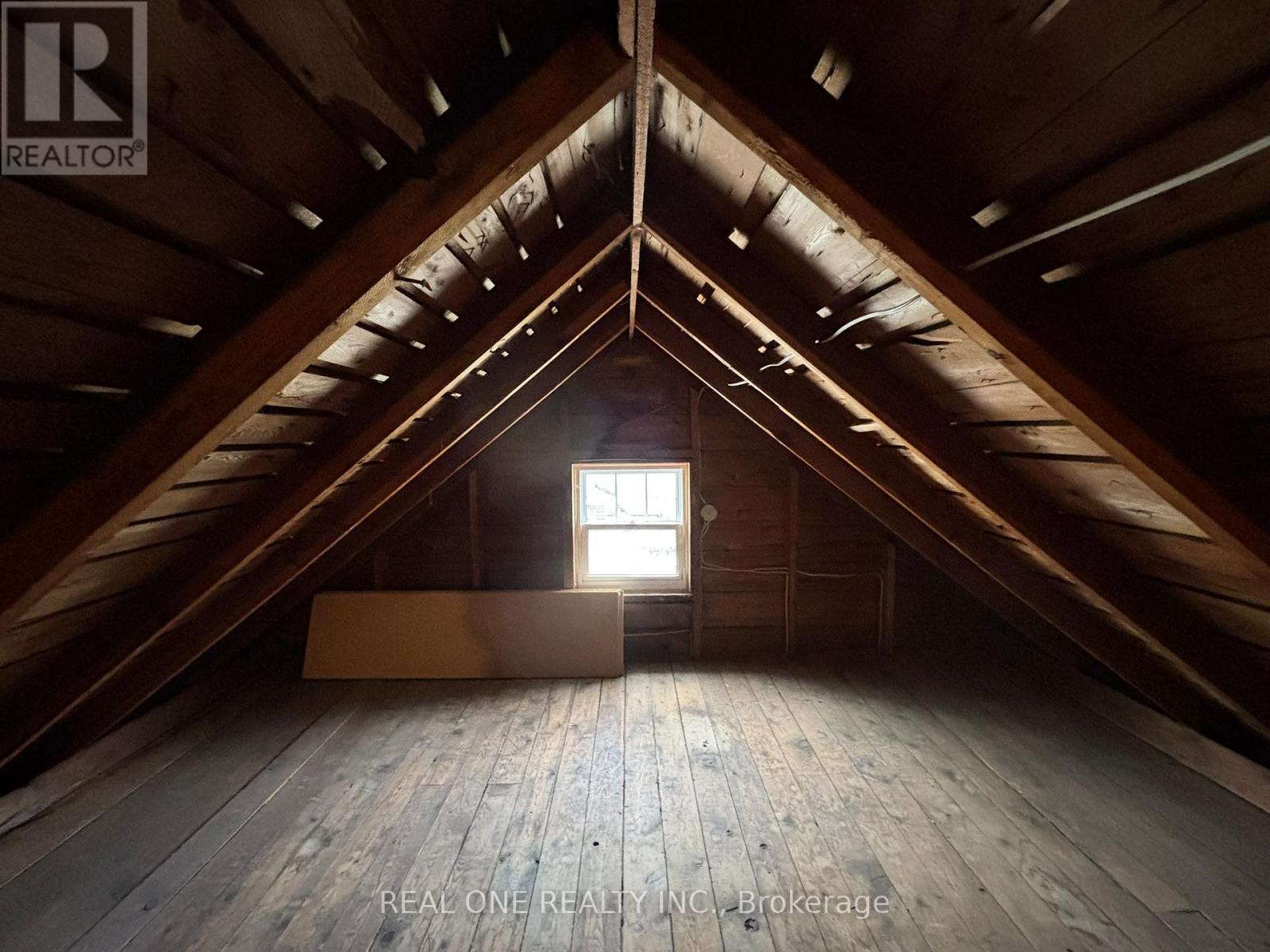 93 Peppler Street, Waterloo, ON - Indoor Photo Showing Other Room