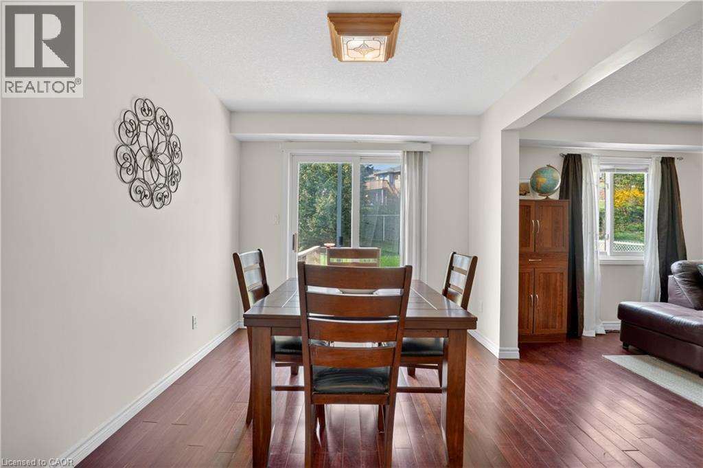 331 Keewatin Avenue, Kitchener, ON - Indoor Photo Showing Dining Room