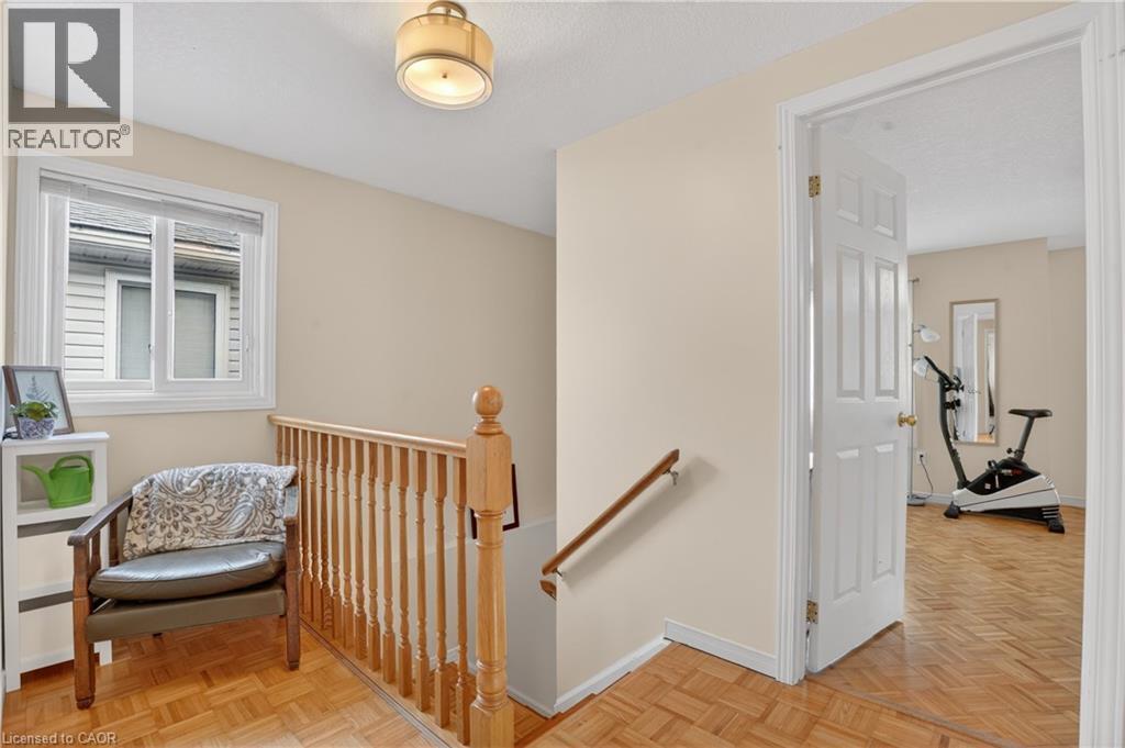 331 Keewatin Avenue, Kitchener, ON - Indoor Photo Showing Other Room
