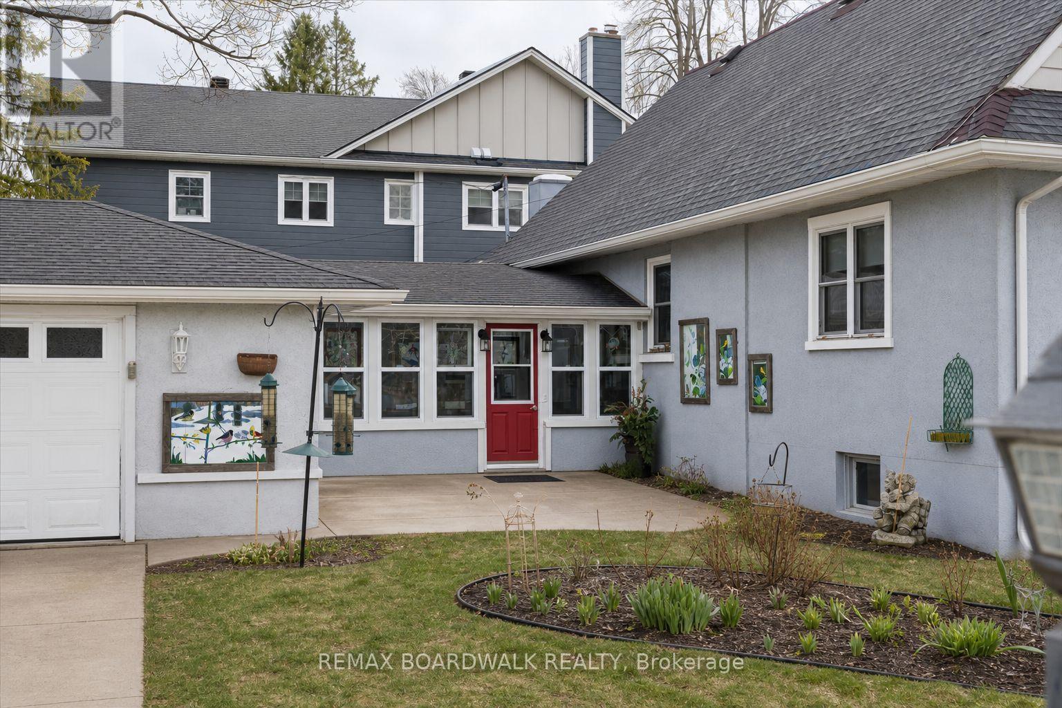 961 Kingsmere Avenue, Ottawa, ON - Outdoor