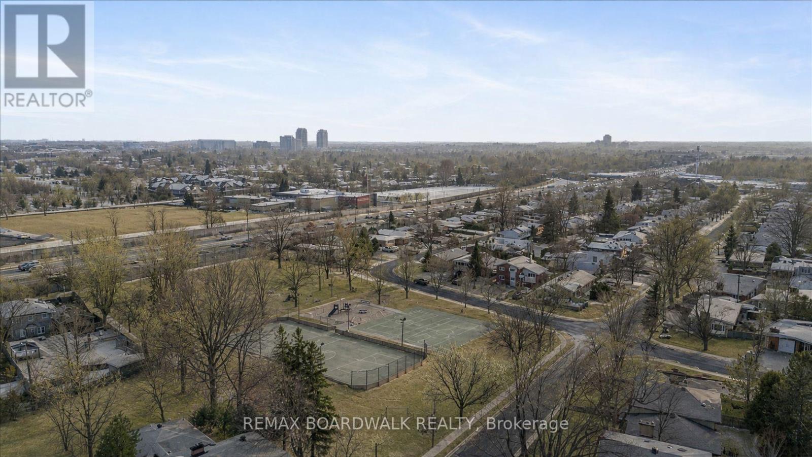 961 Kingsmere Avenue, Ottawa, ON - Outdoor With View