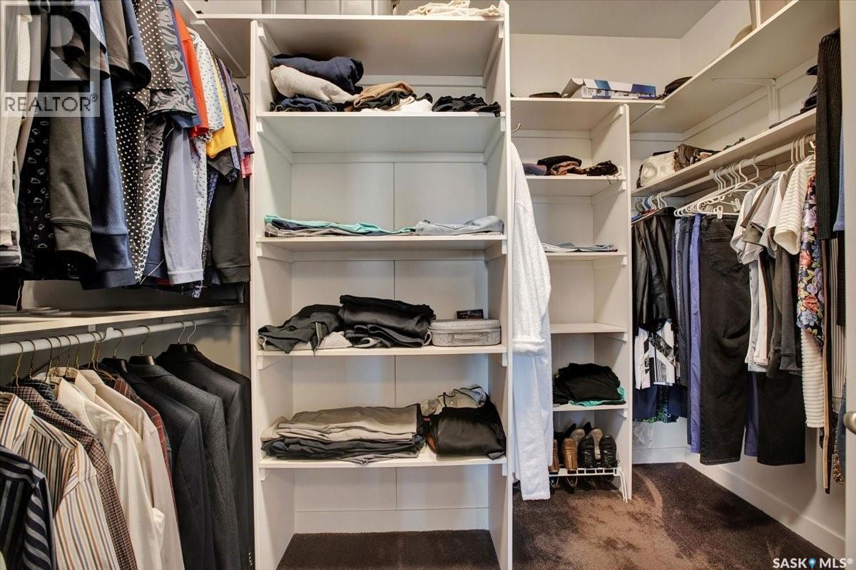 22 315 Ledingham Drive, Saskatoon, SK - Indoor With Storage