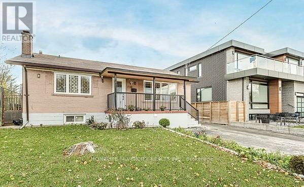 7208 Hermitage Road, Mississauga, ON - Outdoor With Deck Patio Veranda