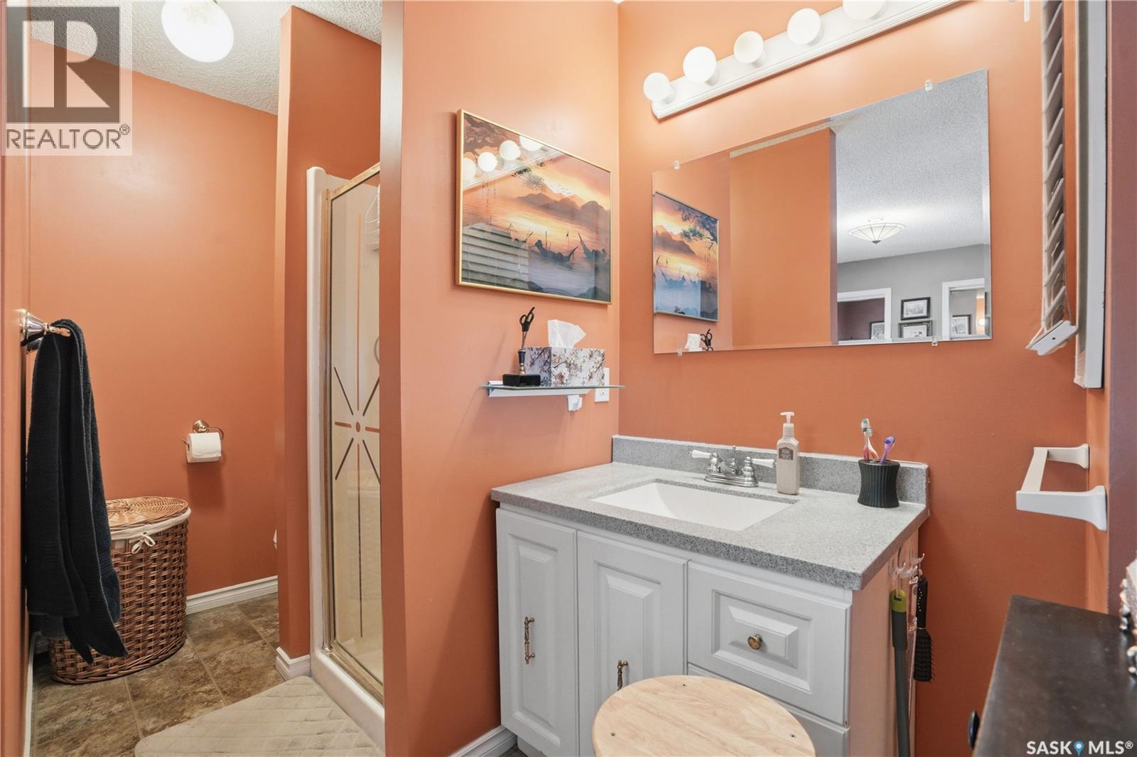 103 1St Street W, Hepburn, SK - Indoor Photo Showing Bathroom