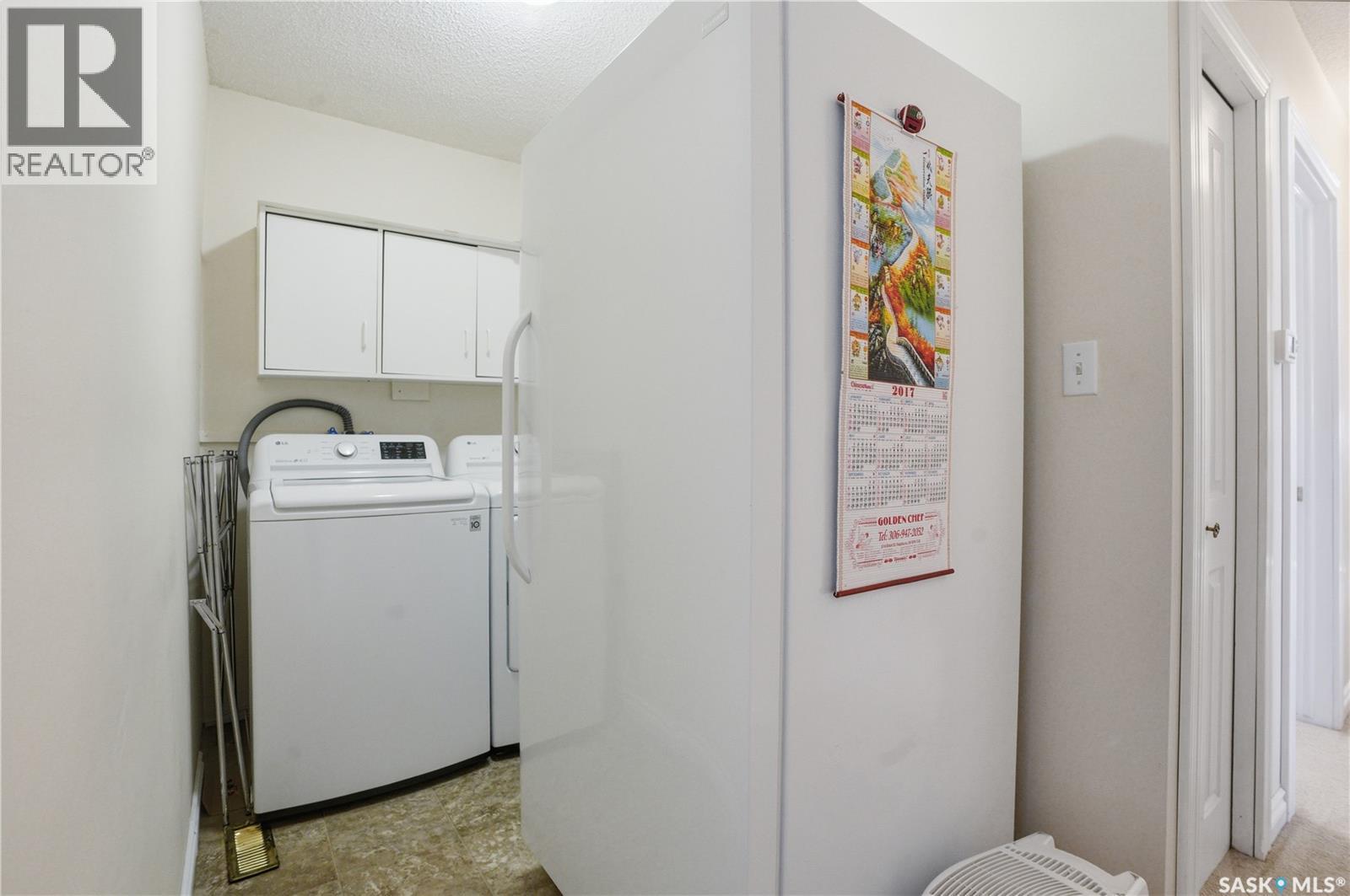 103 1St Street W, Hepburn, SK - Indoor Photo Showing Laundry Room
