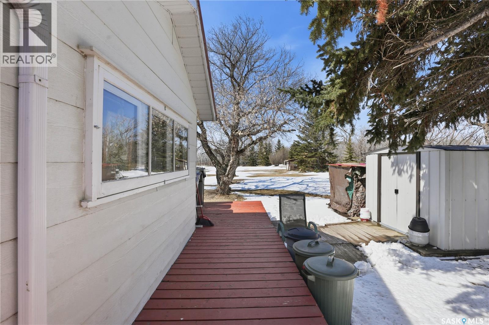 103 1St Street W, Hepburn, SK - Outdoor