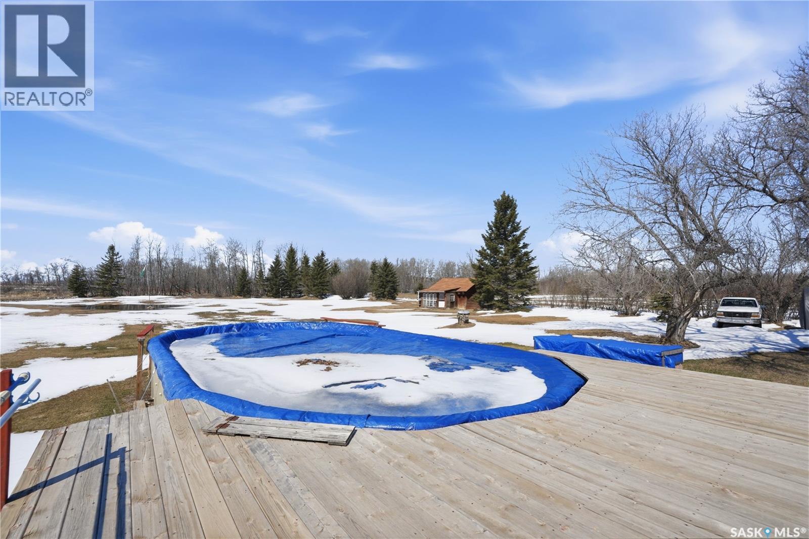 103 1St Street W, Hepburn, SK - Outdoor