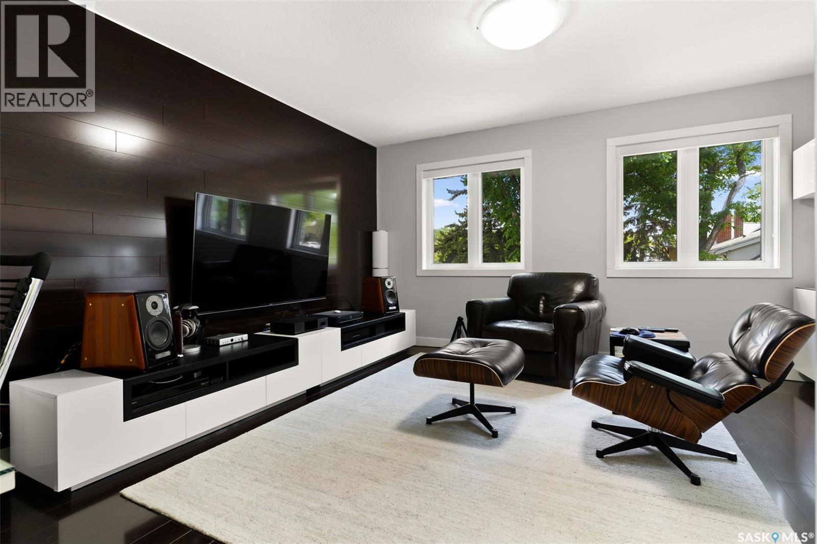 1980 Ottawa Street, Regina, SK - Indoor