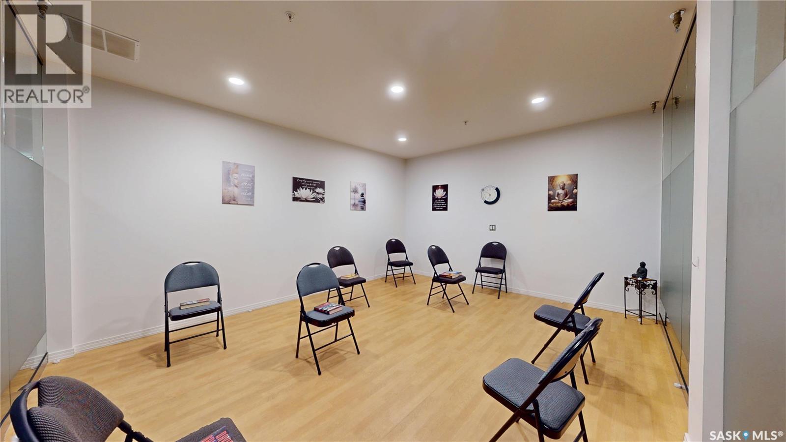205 223 Evergreen Square, Saskatoon, SK - Indoor