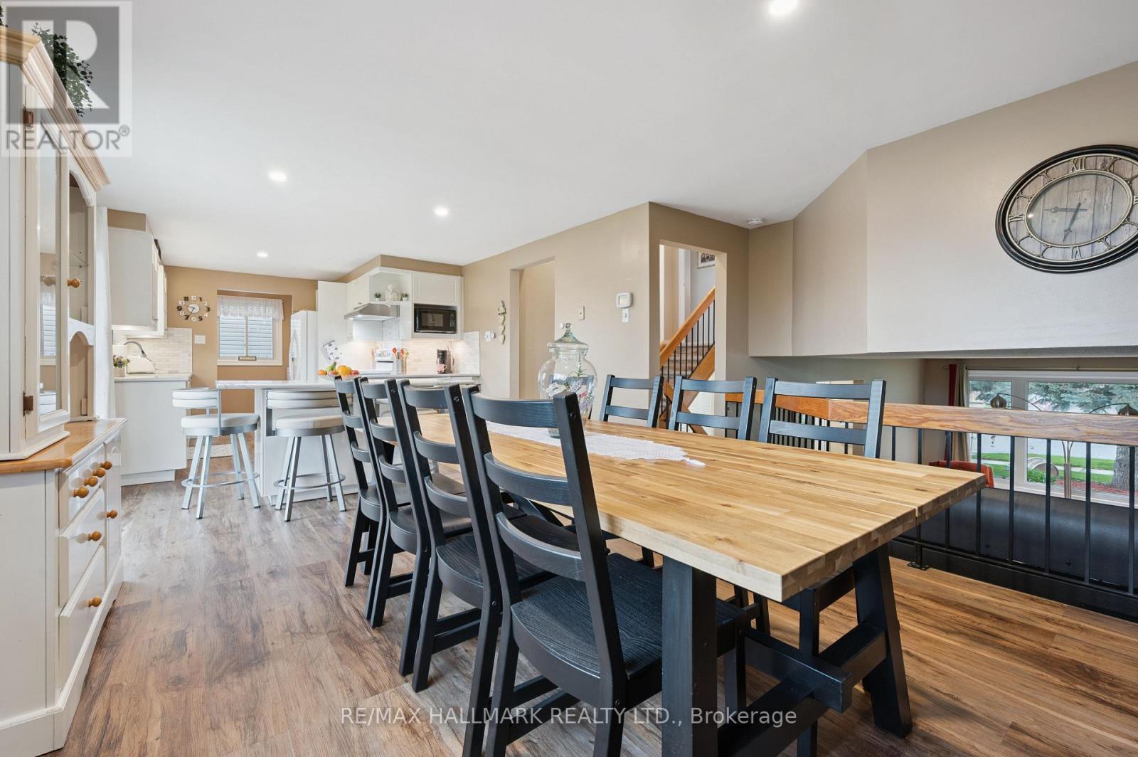 54 Blackwell Drive, Kitchener, ON - Indoor Photo Showing Dining Room