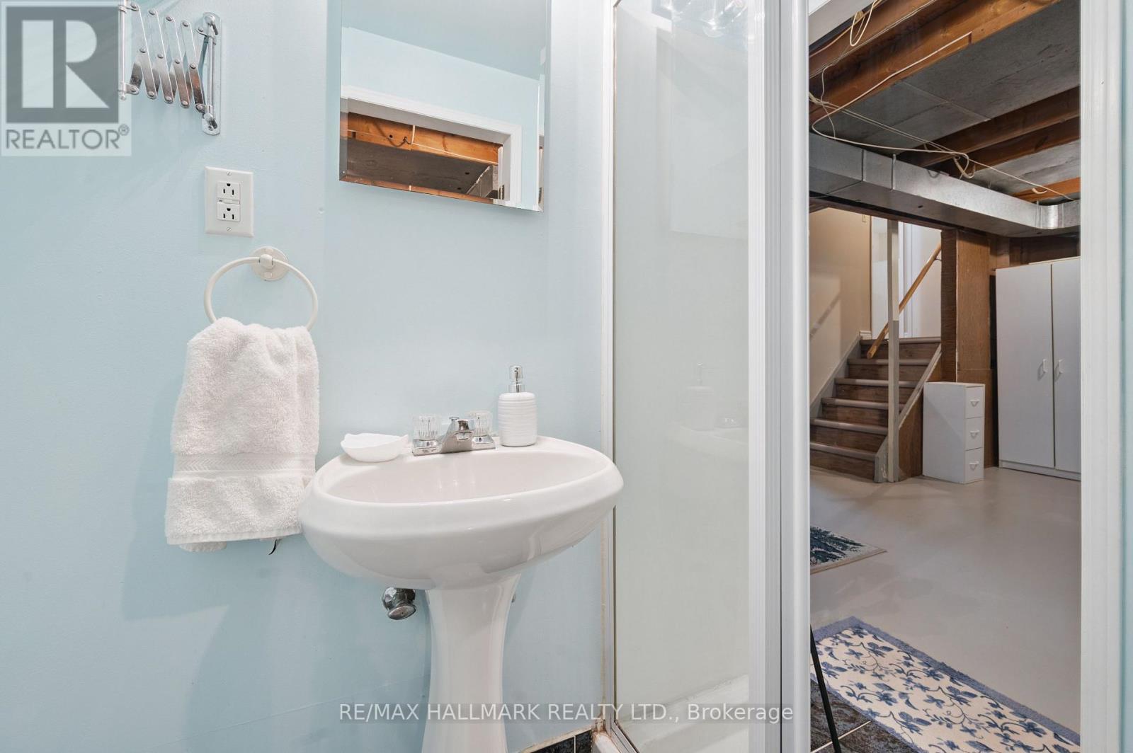 54 Blackwell Drive, Kitchener, ON - Indoor Photo Showing Bathroom