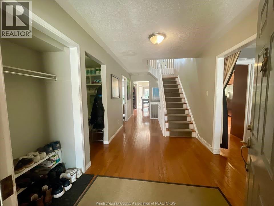 555 Jeffreybrook Drive, London, ON - Indoor Photo Showing Other Room