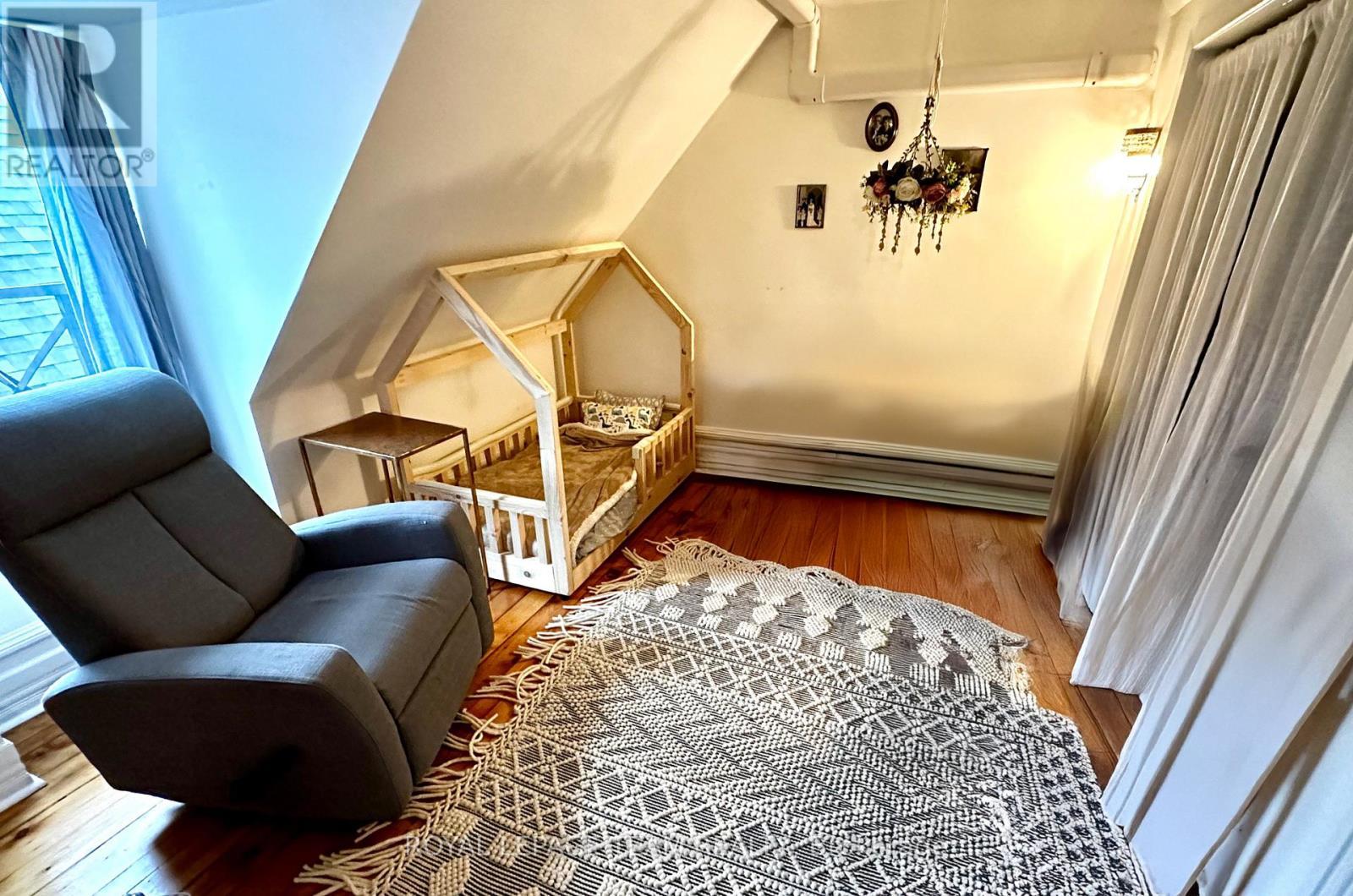 620 Cooper Street, Ottawa, ON - Indoor Photo Showing Other Room