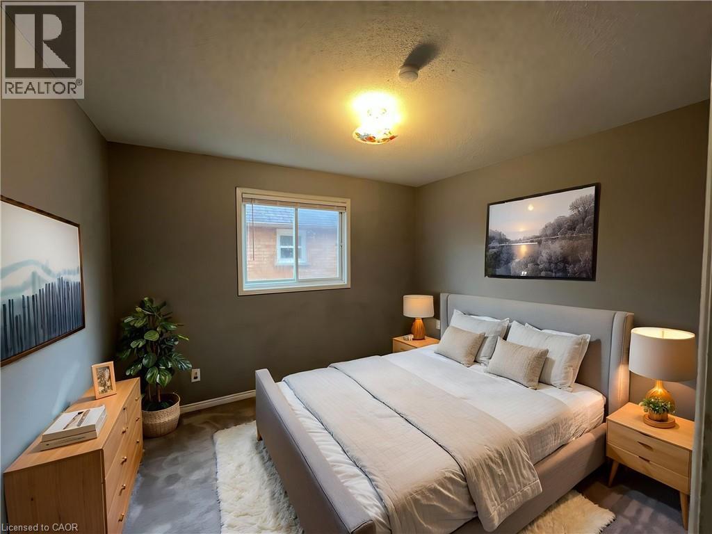 88 Chamberlin Drive Unit# Upper, Cambridge, ON - Indoor Photo Showing Bedroom