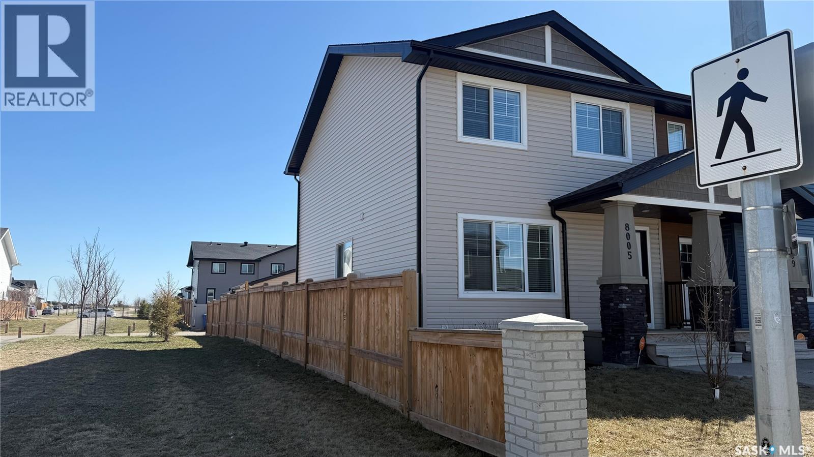 8005 Flax Avenue, Regina, SK - Outdoor