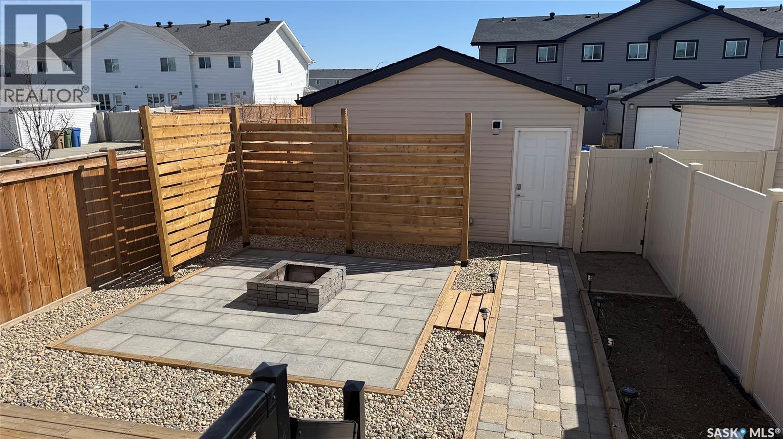 8005 Flax Avenue, Regina, SK - Outdoor With Exterior