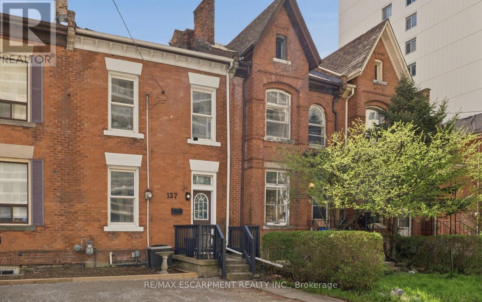 137 Market Street, Hamilton, ON - Outdoor