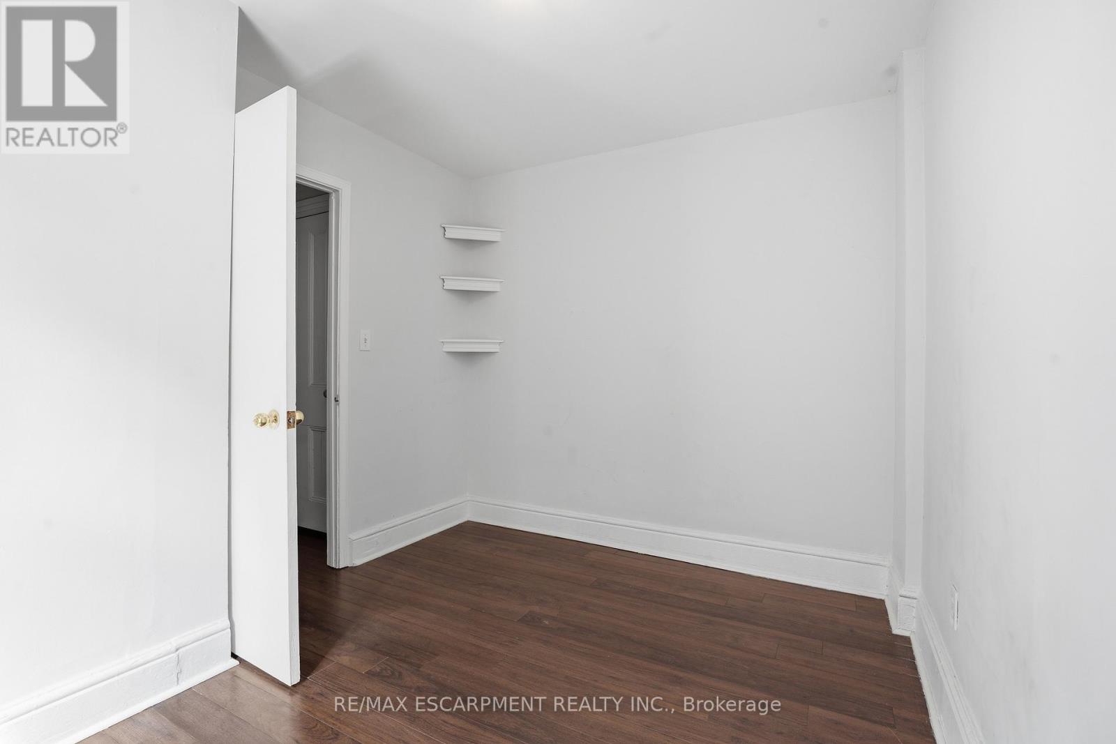 137 Market Street, Hamilton, ON - Indoor Photo Showing Other Room