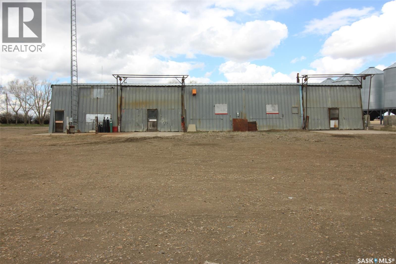 8241 Range Road, Shaunavon, SK