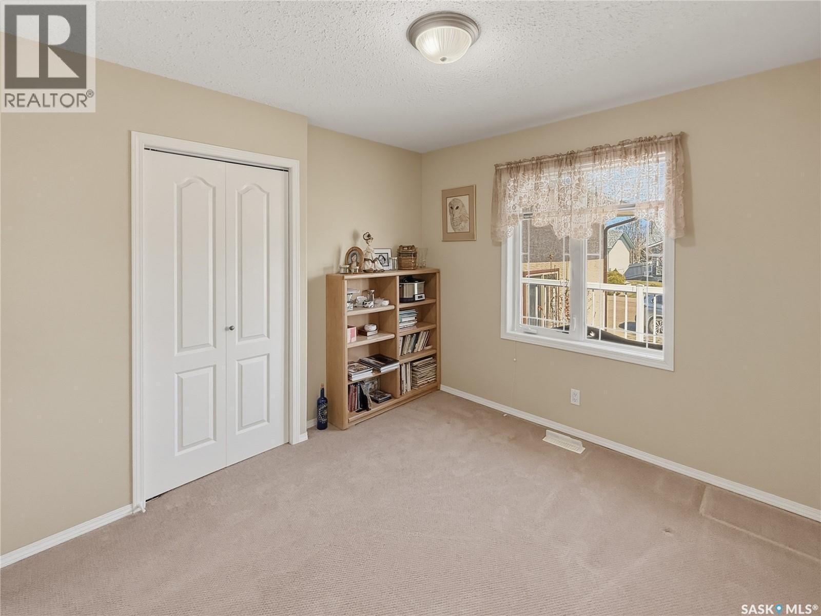 530 Palliser Drive, Swift Current, SK - Indoor