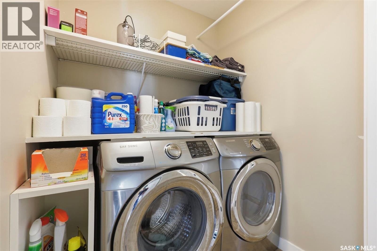 1047 Kolynchuk Crescent, Saskatoon, SK - Indoor Photo Showing Laundry Room