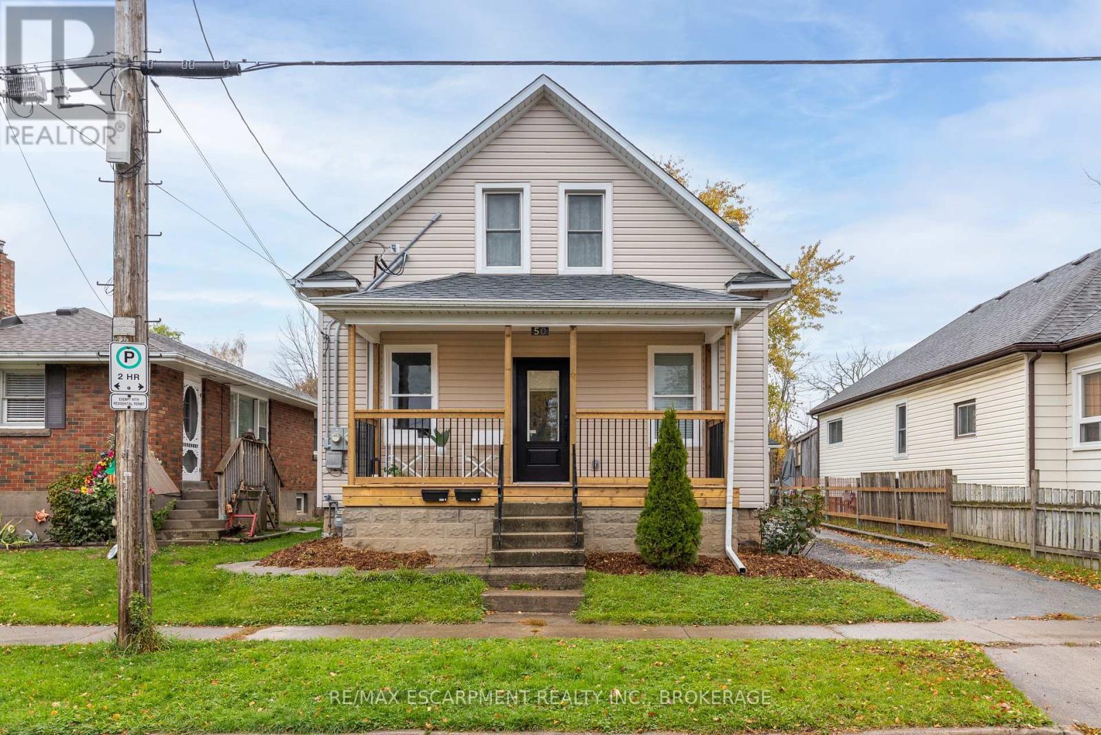 50 Fifth Street, Welland (Lincoln/Crowland), ON - Outdoor With Deck Patio Veranda