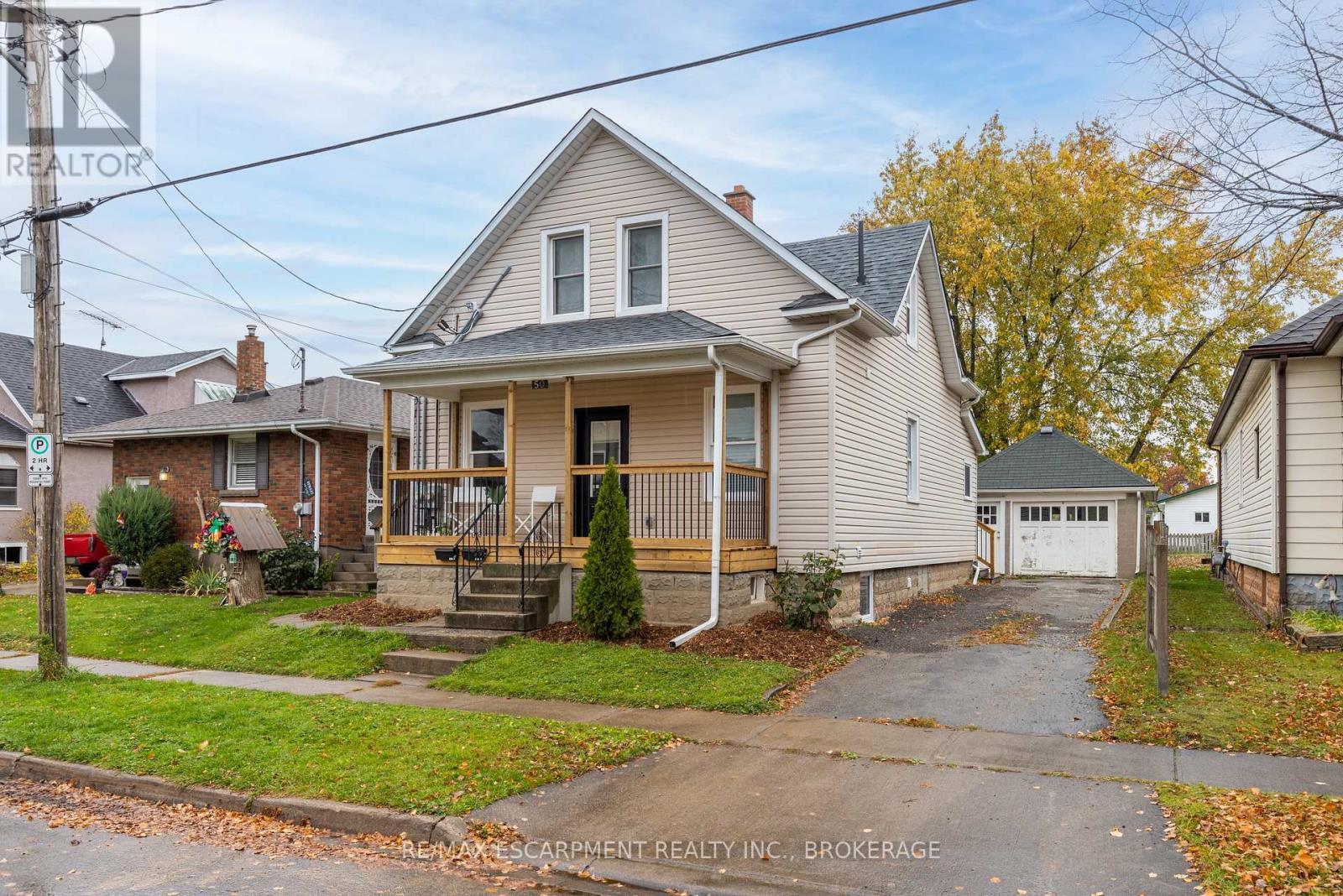 50 Fifth Street, Welland (Lincoln/Crowland), ON - Outdoor With Deck Patio Veranda With Facade