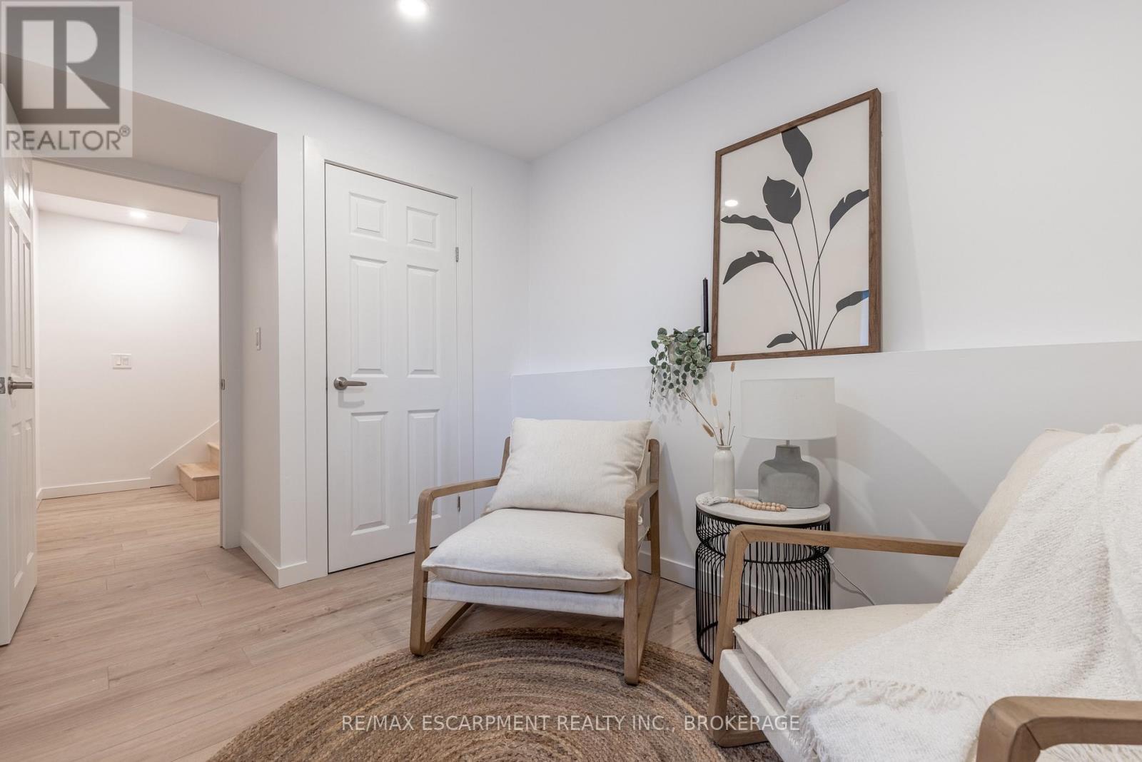 50 Fifth Street, Welland (Lincoln/Crowland), ON - Indoor
