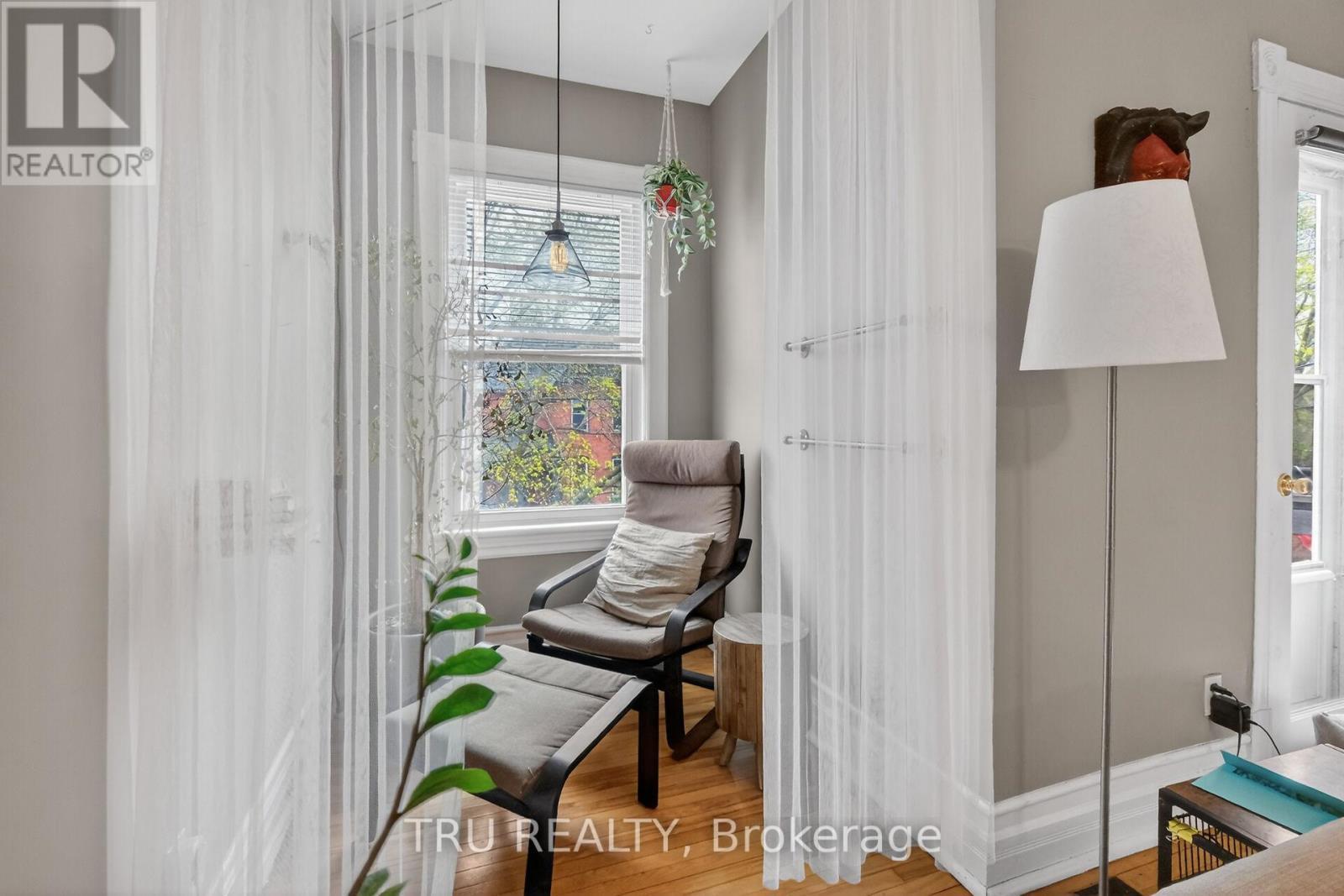 84 James Street, Ottawa, ON - Indoor