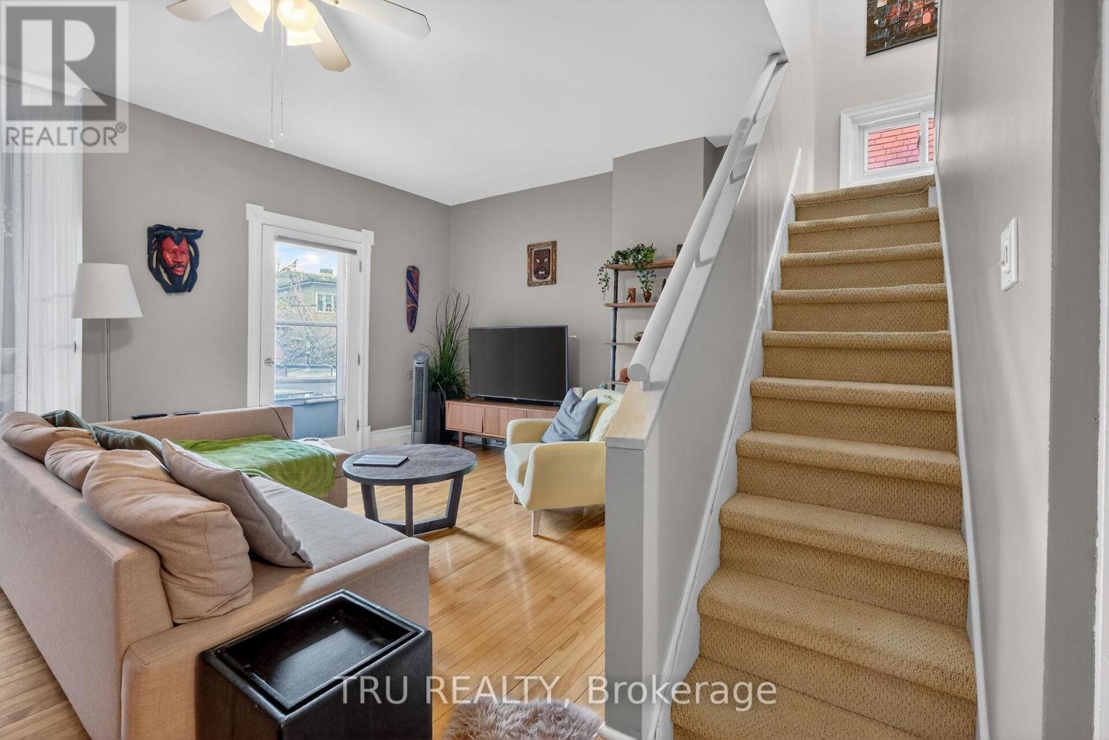 84 James Street, Ottawa, ON - Indoor
