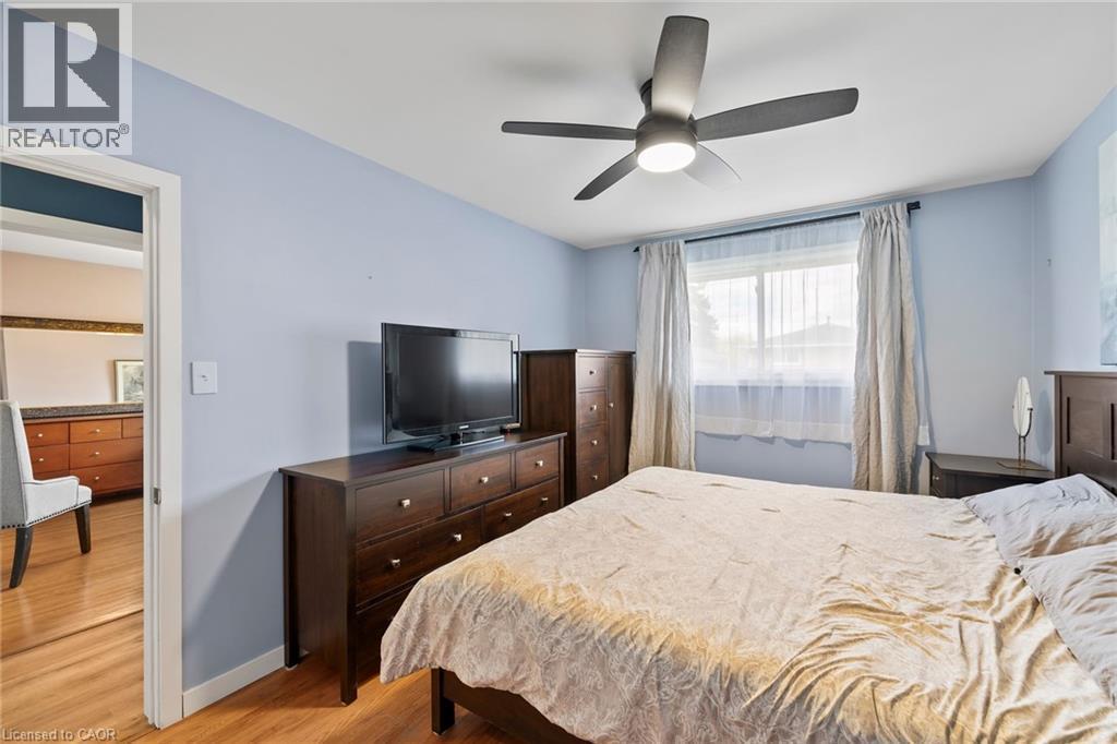 42 Atwater Crescent, Hamilton, ON