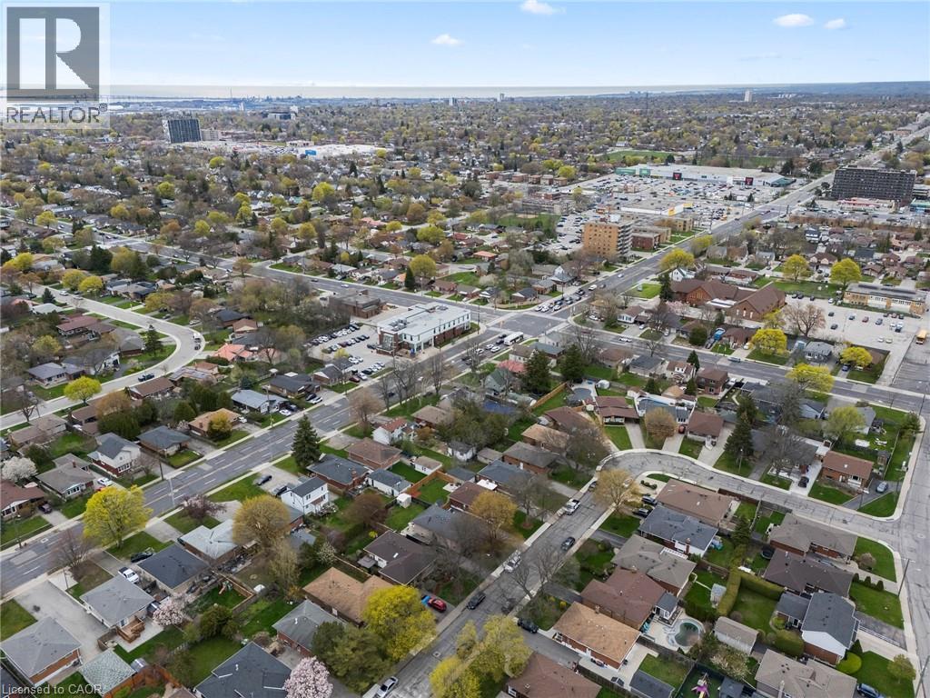 42 Atwater Crescent, Hamilton, ON