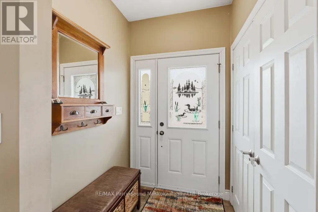 132 Lawson Drive, Kearney, ON - Indoor Photo Showing Other Room