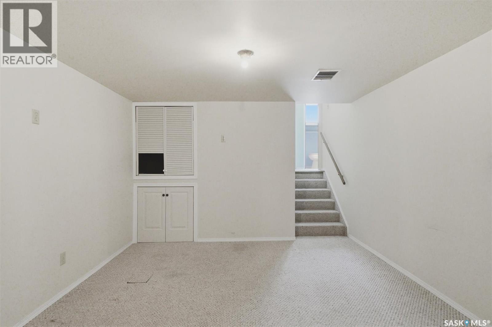 706 Arlington Avenue, Saskatoon, SK - Indoor Photo Showing Other Room