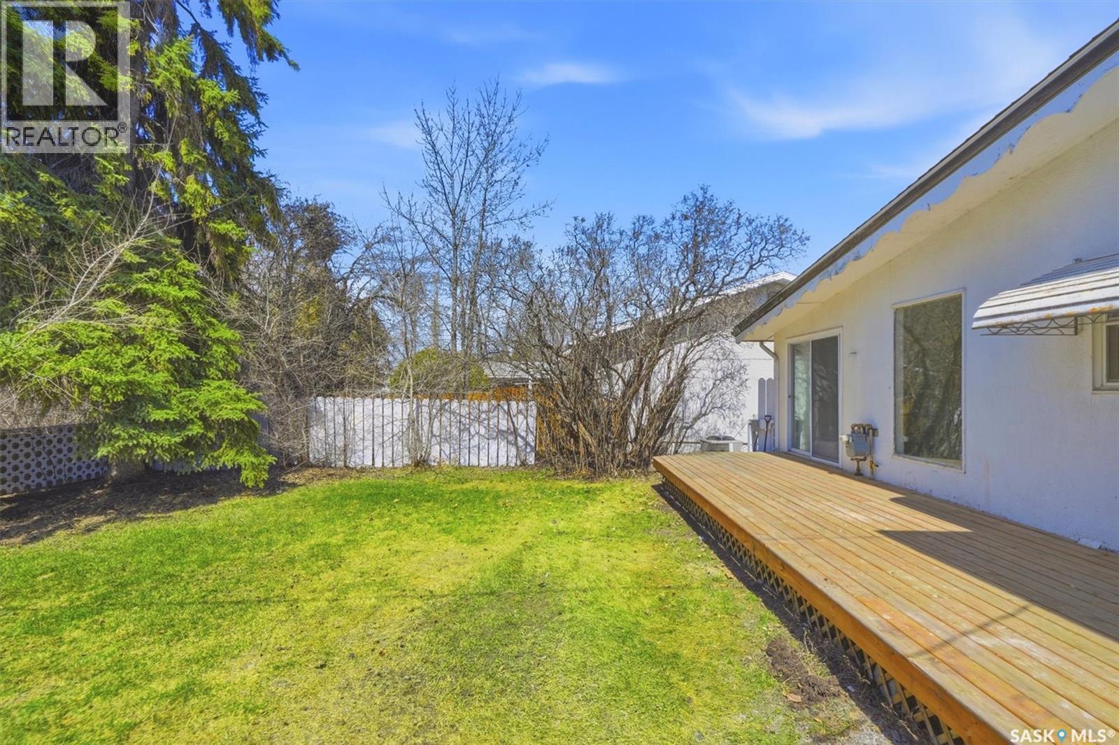 706 Arlington Avenue, Saskatoon, SK - Outdoor