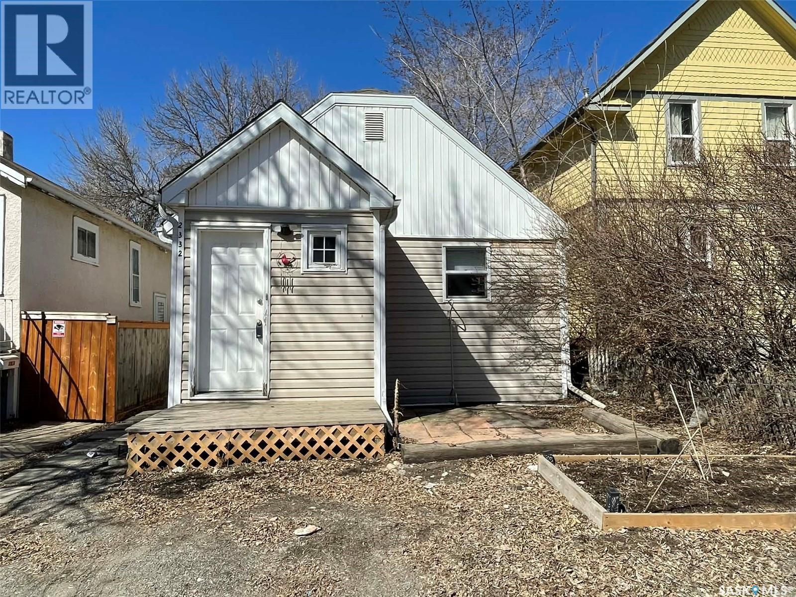 2332 Edgar Street, Regina, SK - Outdoor