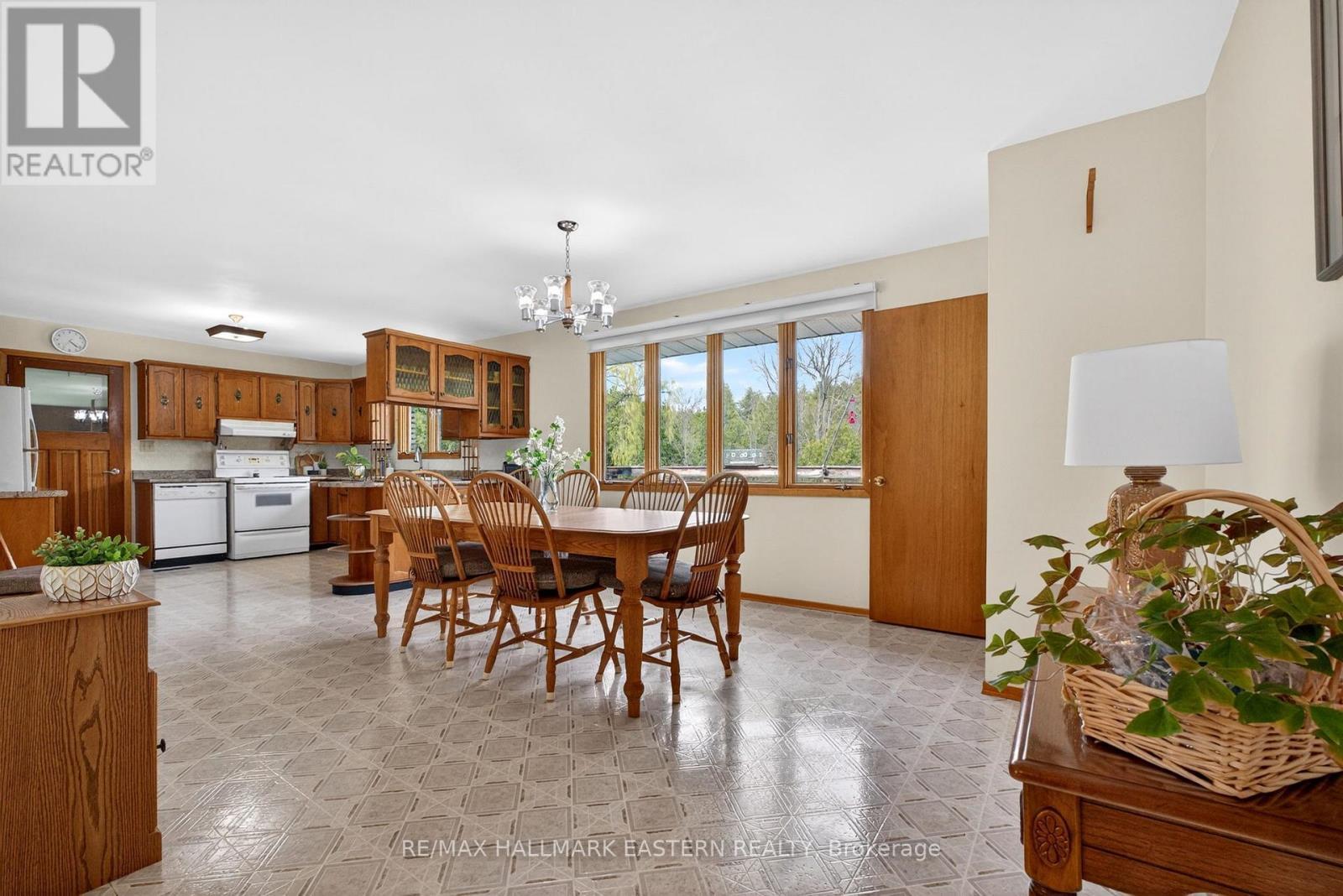 147 Second Line, Douro-Dummer, ON - Indoor Photo Showing Dining Room