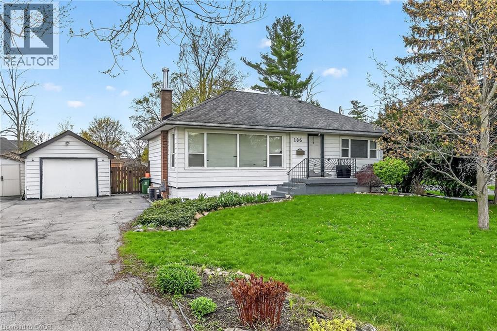 186 Seneca Avenue, Hamilton, ON - Outdoor
