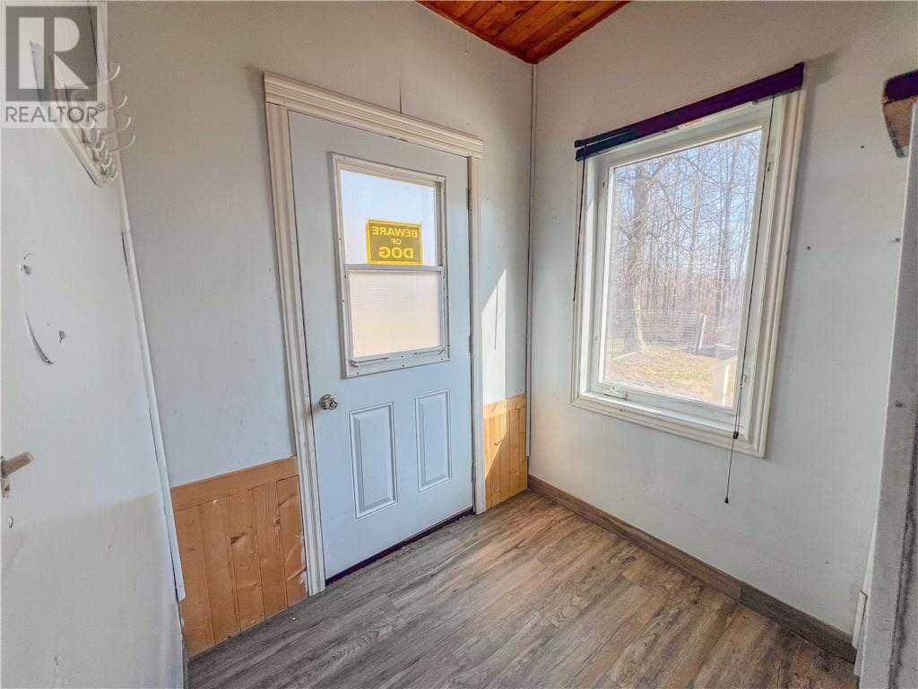 100 Highway 17, Spanish, ON - Indoor Photo Showing Other Room