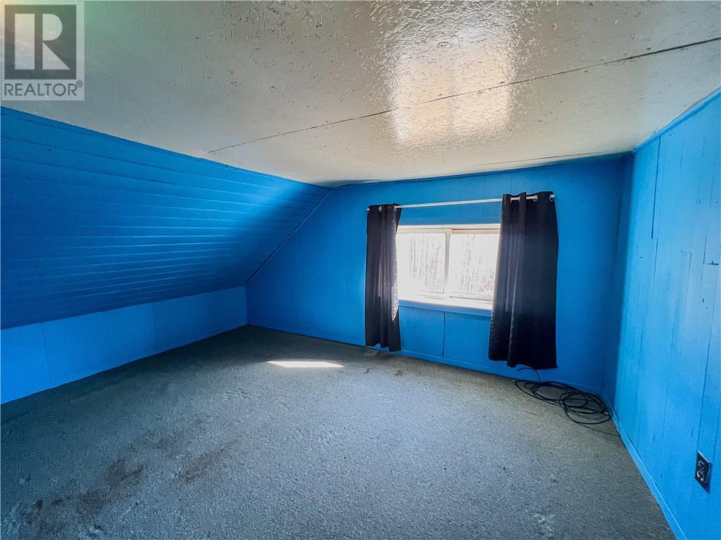 100 Highway 17, Spanish, ON - Indoor Photo Showing Other Room