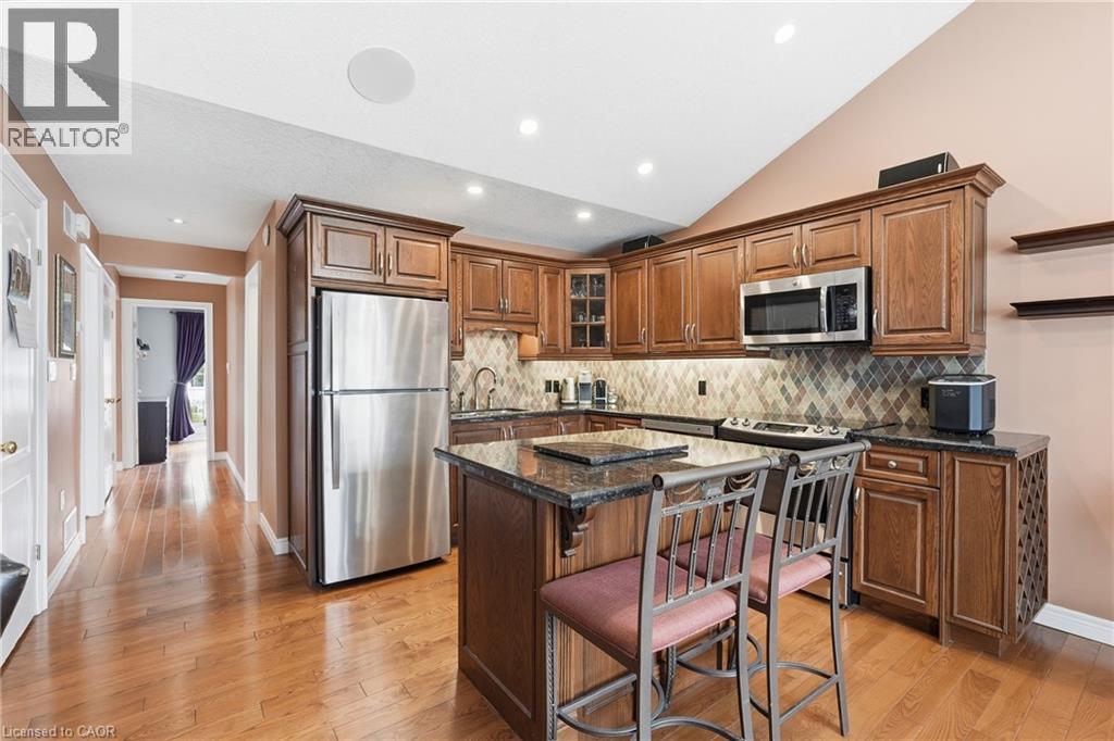 44 Selkirk Avenue, Hamilton, ON - Indoor Photo Showing Kitchen With Stainless Steel Kitchen