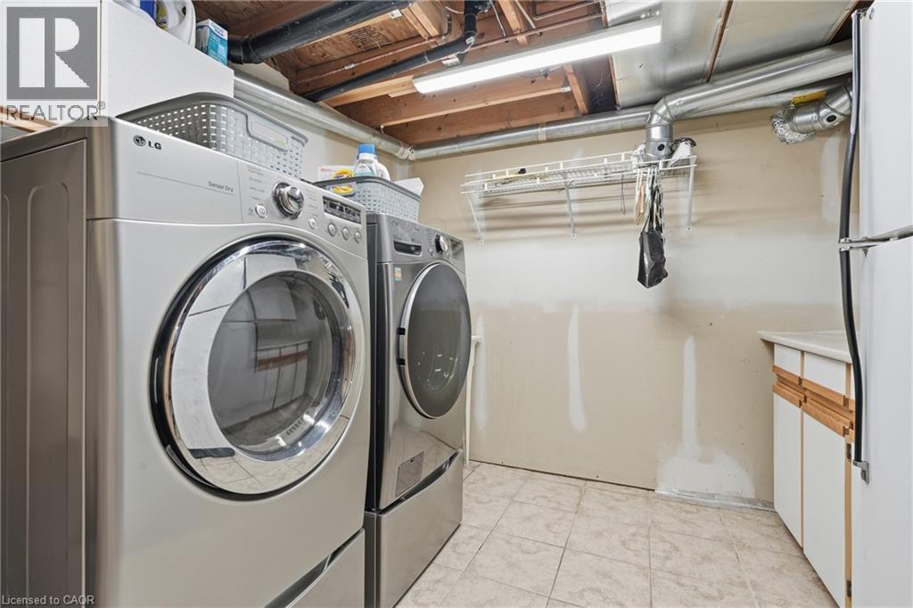 44 Selkirk Avenue, Hamilton, ON - Indoor Photo Showing Laundry Room