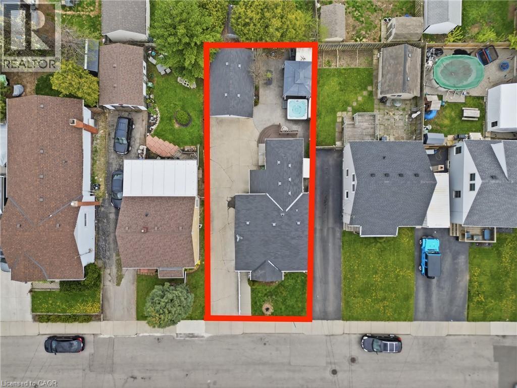 44 Selkirk Avenue, Hamilton, ON -