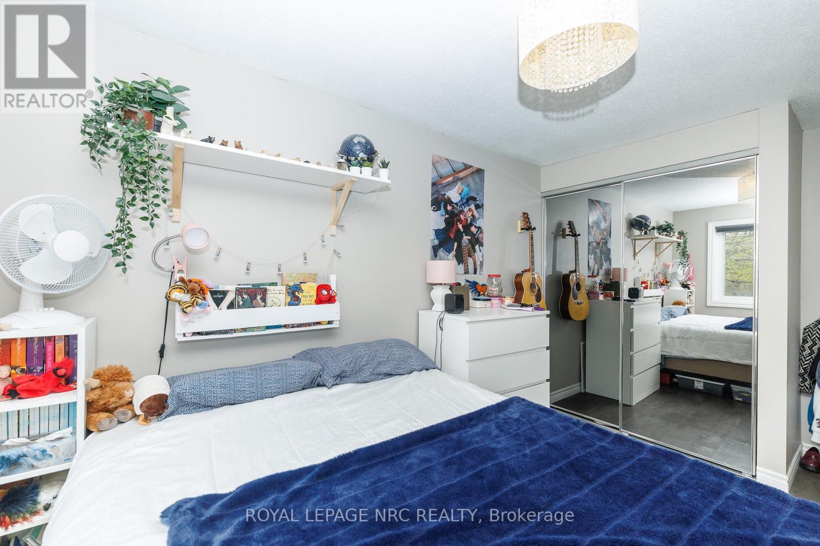 64 - 77 Linwell Road, St. Catharines (Lakeport), ON - Indoor Photo Showing Bedroom