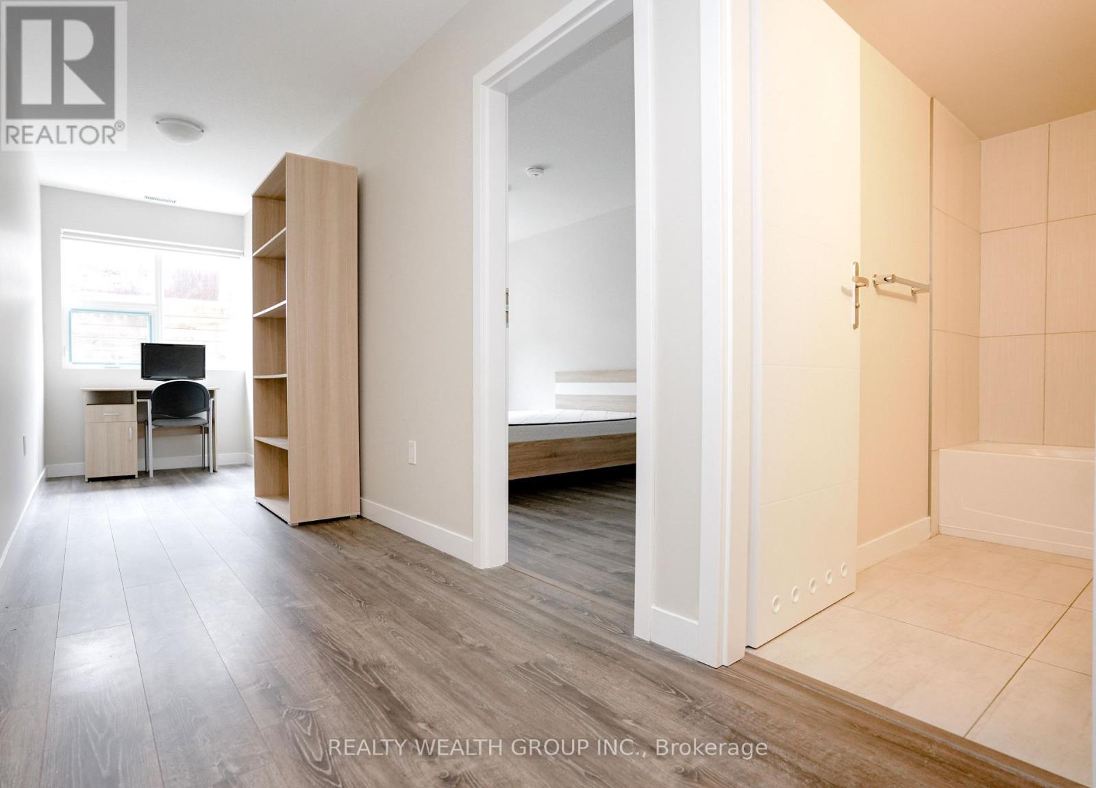 113 - 288 Albert Street, Waterloo, ON - Indoor Photo Showing Other Room